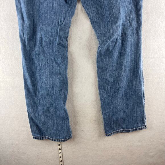 Levi's 550 Relaxed Fit Bootcut Jeans Women's 8 Medium Wash Denim Everyday Pucker - Picture 11 of 15